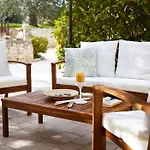 Trulli Azzalema With Exclusive Pool *