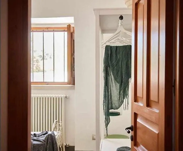 Trulli Azzalema With Exclusive Pool *