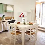 Вилла Trulli Azzalema With Exclusive Pool Бриндизи
