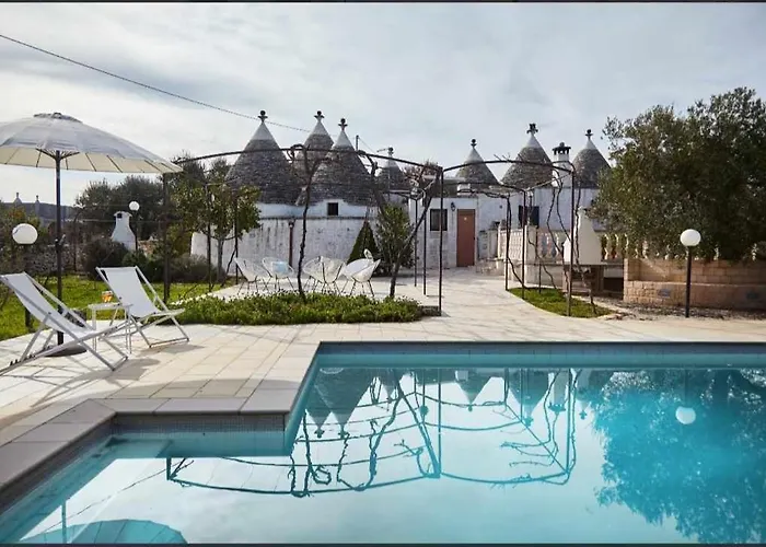 Trulli Azzalema With Exclusive Pool 빌라 브린디시