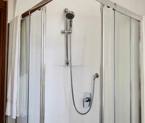 Trulli Azzalema With Exclusive Pool 브린디시