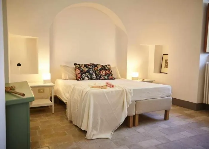 Trulli Azzalema With Exclusive Pool * 브린디시