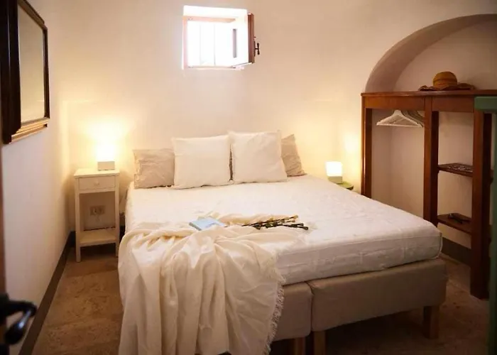 Trulli Azzalema With Exclusive Pool 빌라